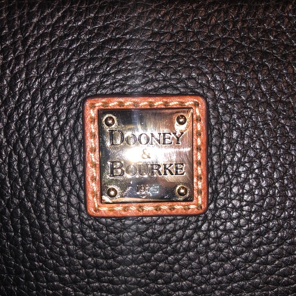 Dooney and Bourke Zip Top Shopper with Wristlet - Picture 3 of 5